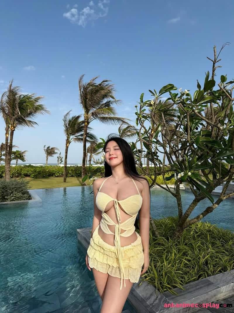 Khám phá ảnh gái xinh mặc váy ngắn cuốn hút