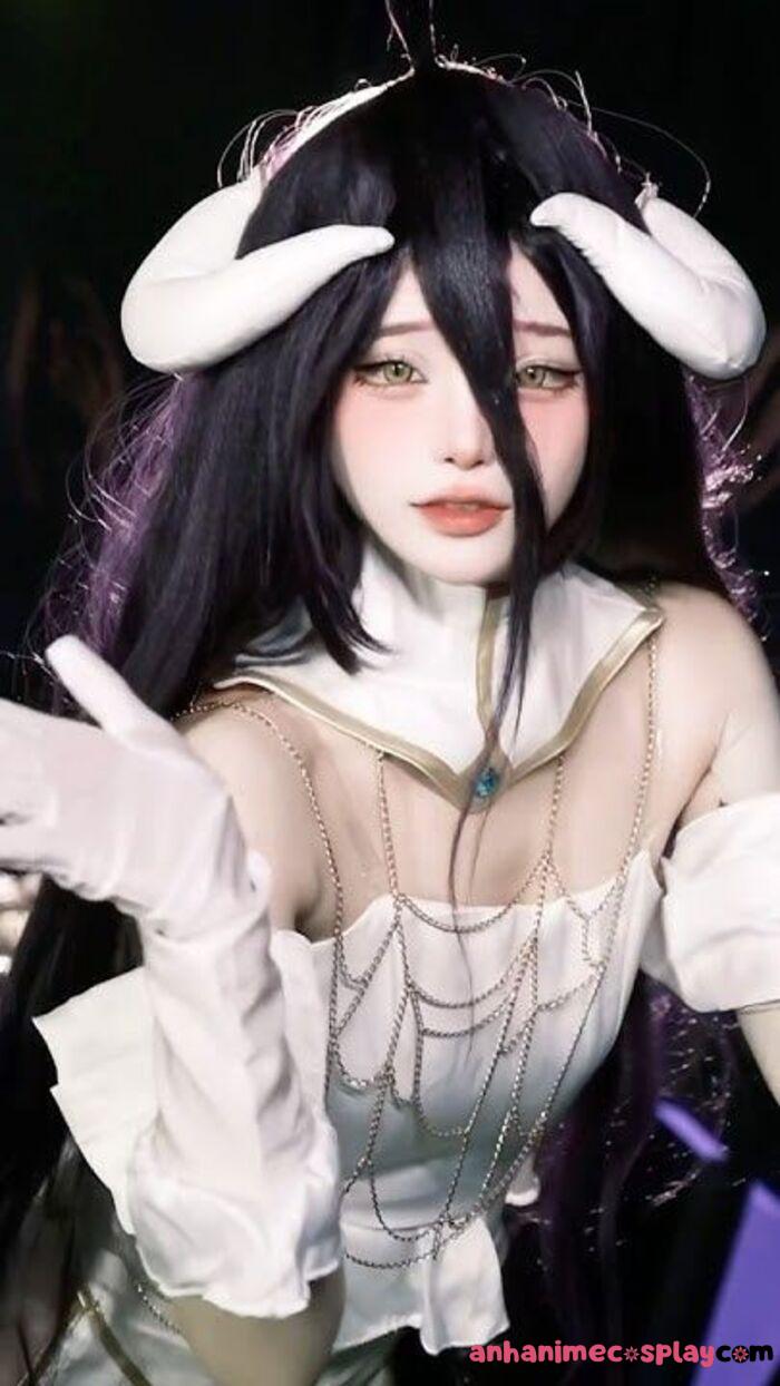 albedo cosplay đẹp chất