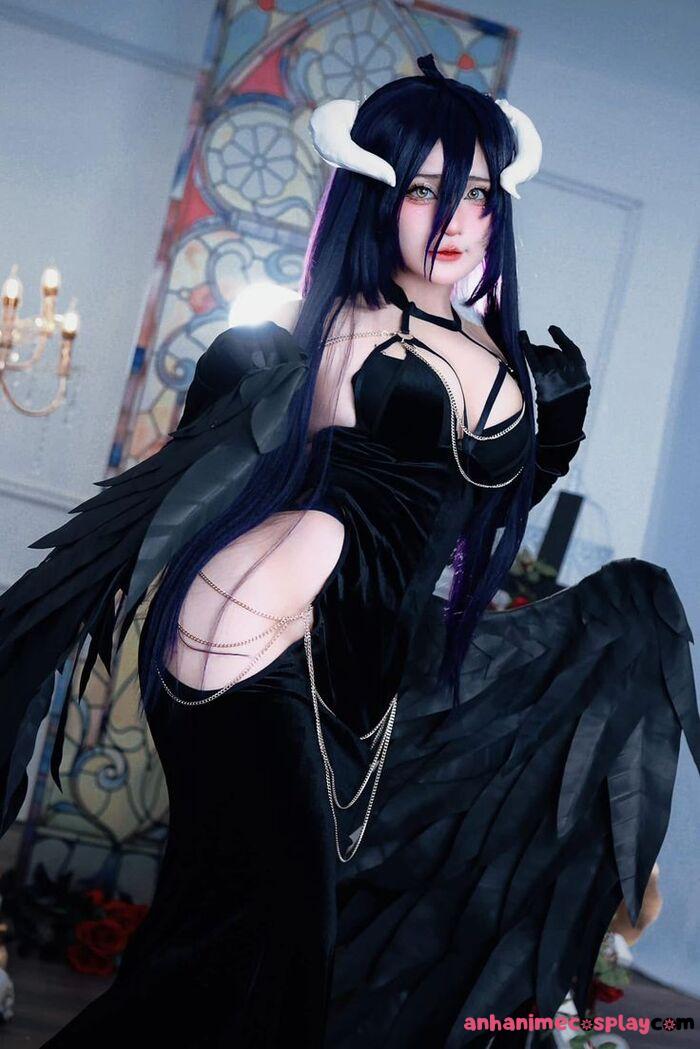 albedo cosplay hot