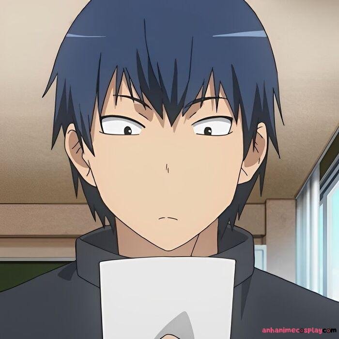 ảnh Ryuuji Takasu ngố nhìn