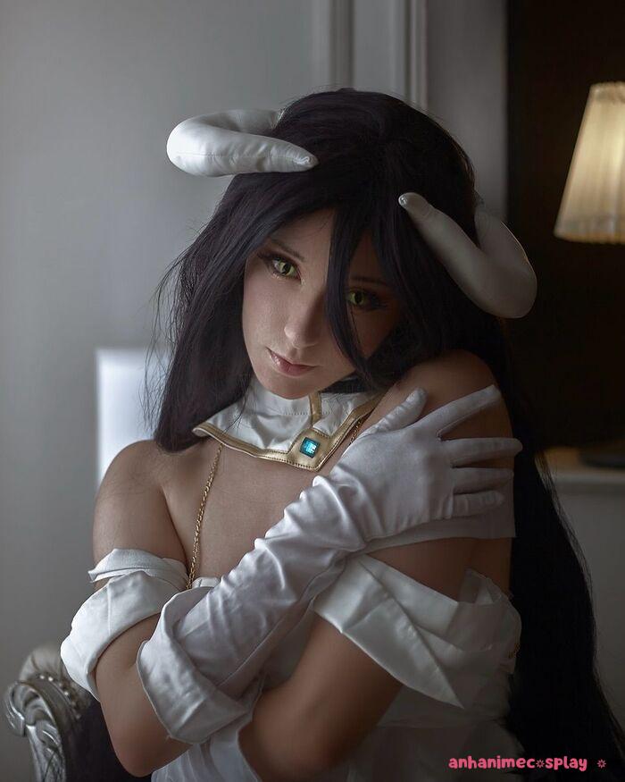ảnh albedo cosplay siêu đẹp