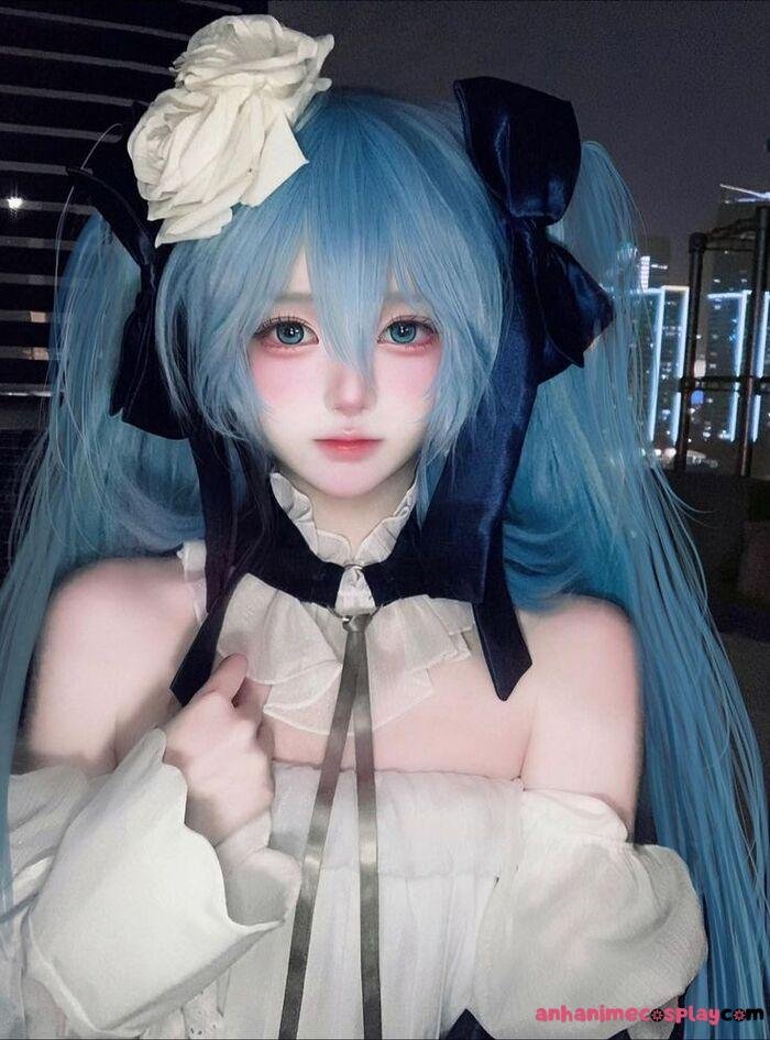 ảnh cosplay miku