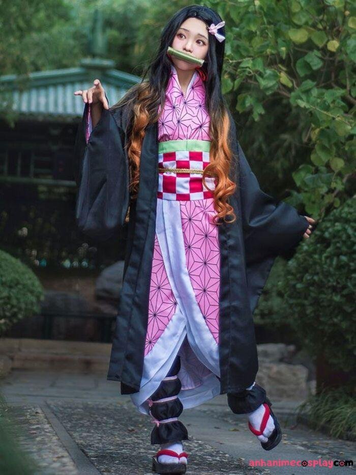 ảnh cosplay nezuko hot nhất