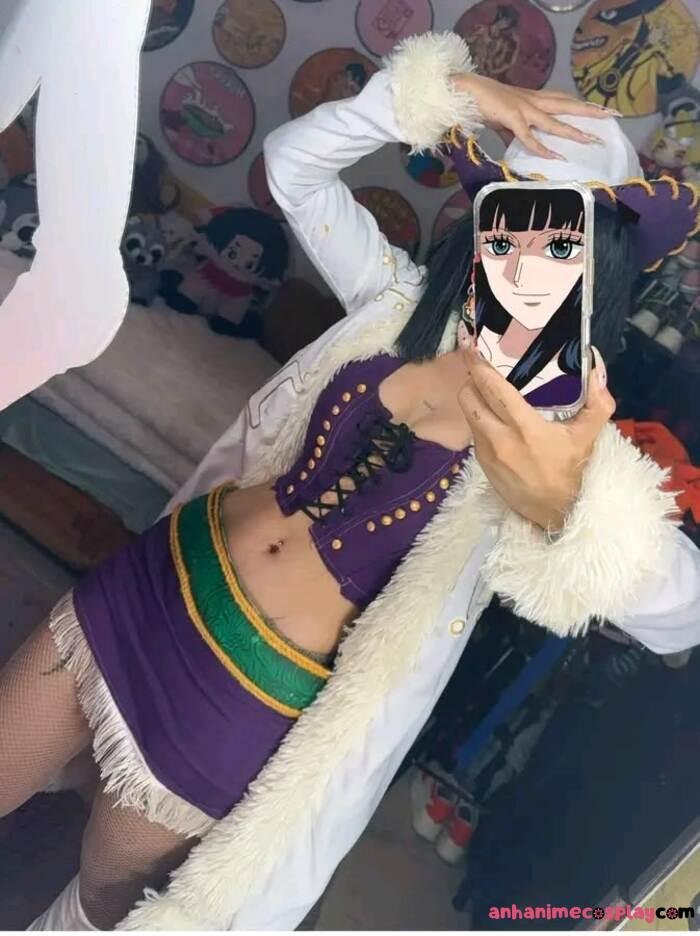 ảnh cosplay robin cute