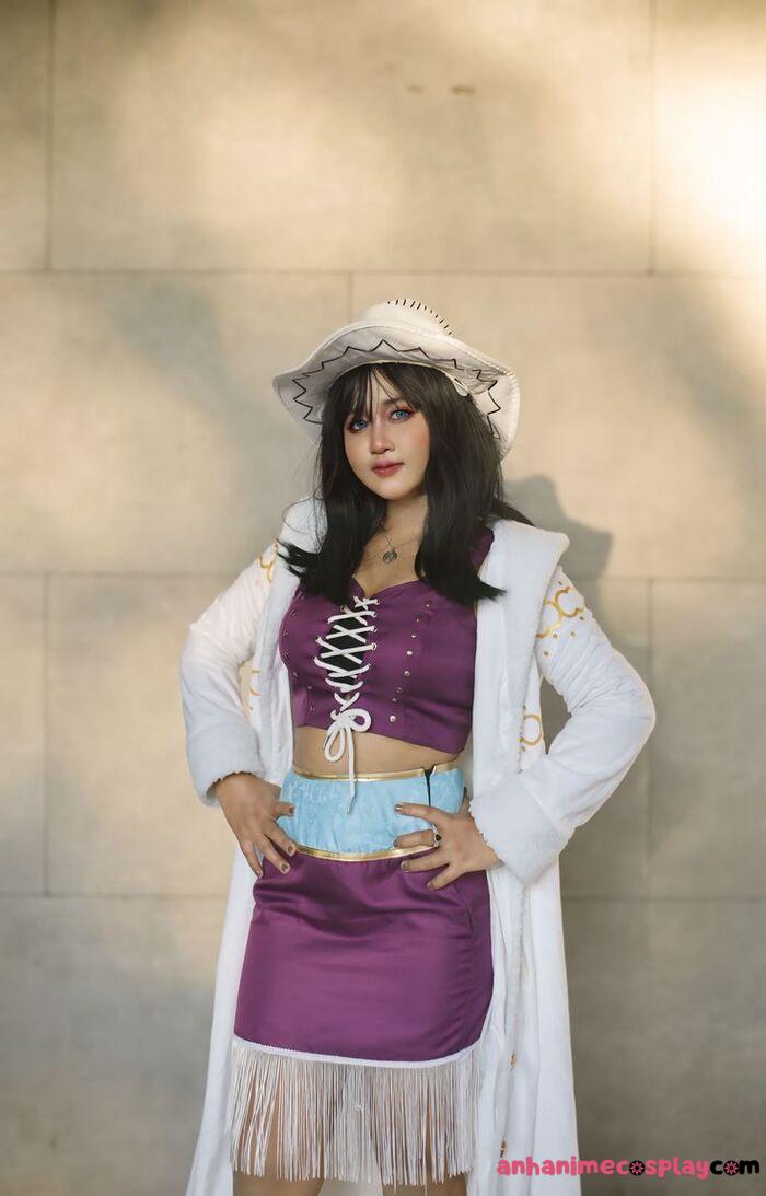 ảnh nico robin cosplay sexy