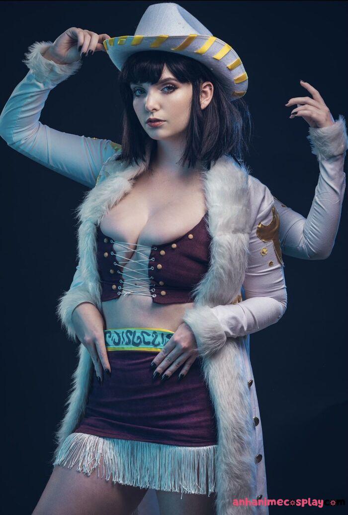 ảnh nico robin cosplay slay siêu đẹp