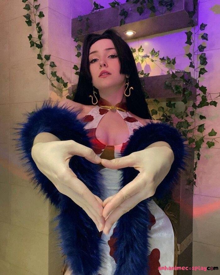cosplay boa hancock sexy