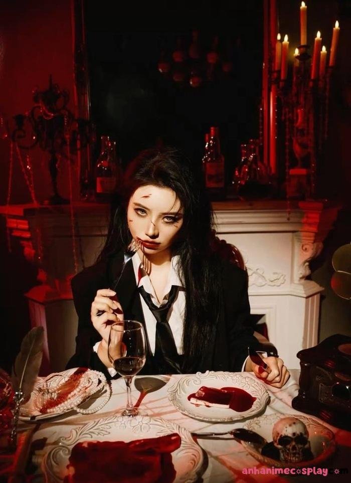 cosplay ma nữ