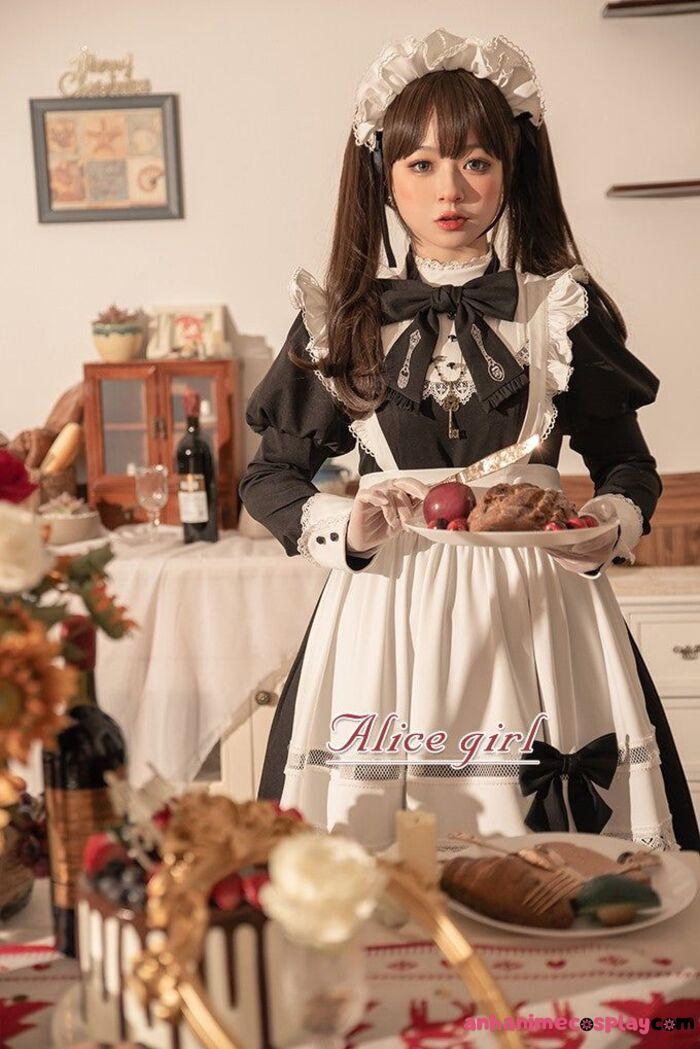 cosplay maid xinh