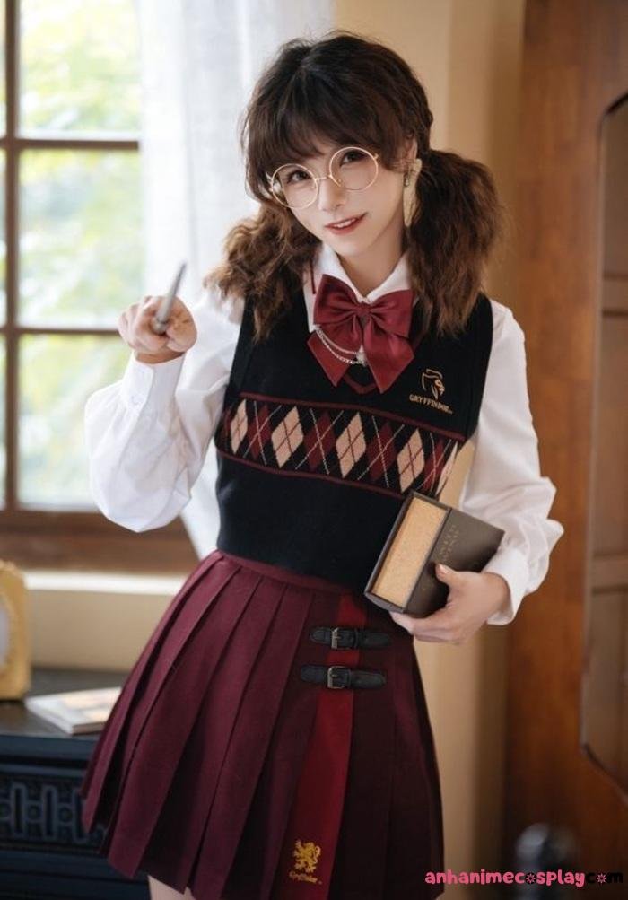 cosplay nữ sinh chất