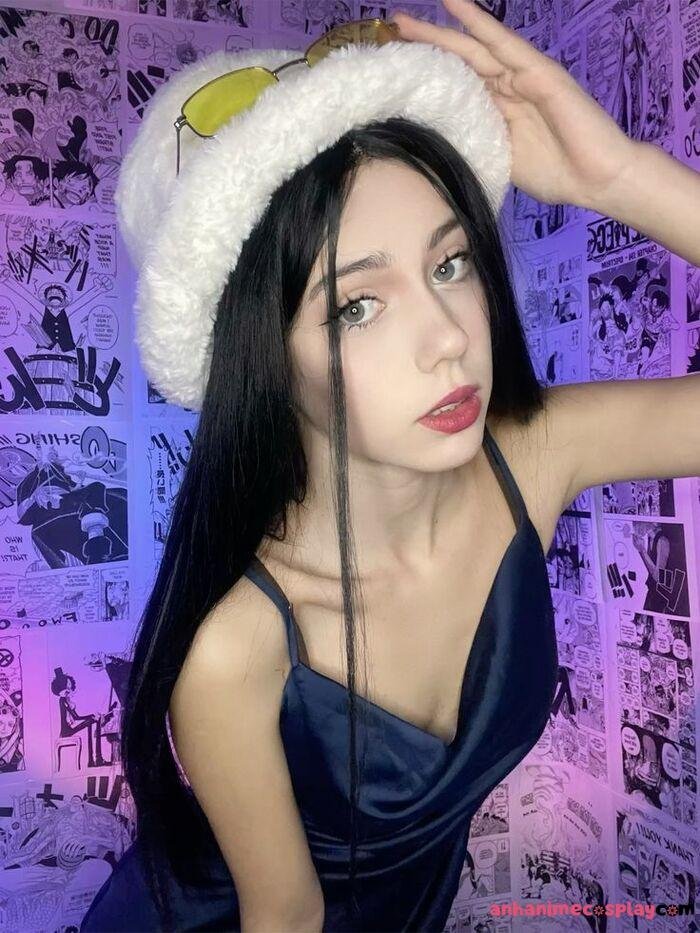 cosplay robin hot