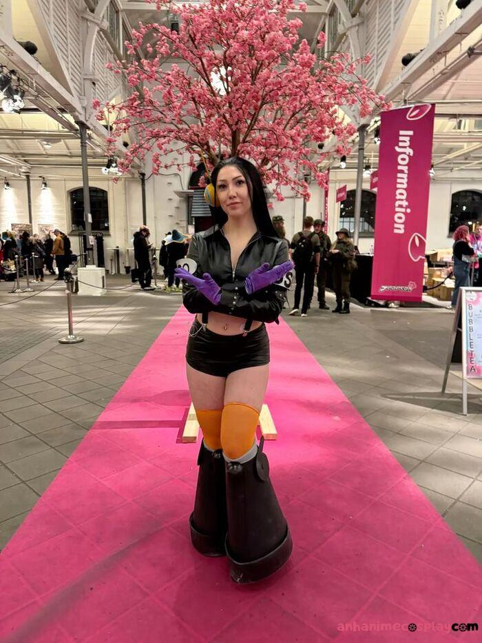 nico robin cosplay slay nhất